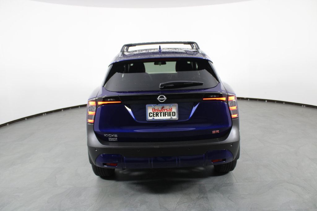 Certified 2025 Nissan Kicks SR FWD image 11