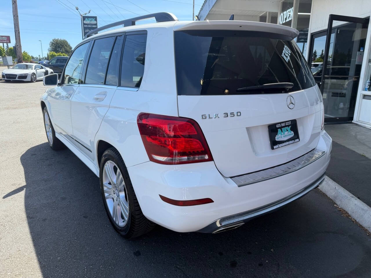 Used 2014 Mercedes-Benz GLK 350 2WD image 4