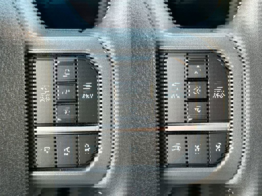 Used 2025 Ford F150 Lariat w/ Equipment Group 502A High image 37