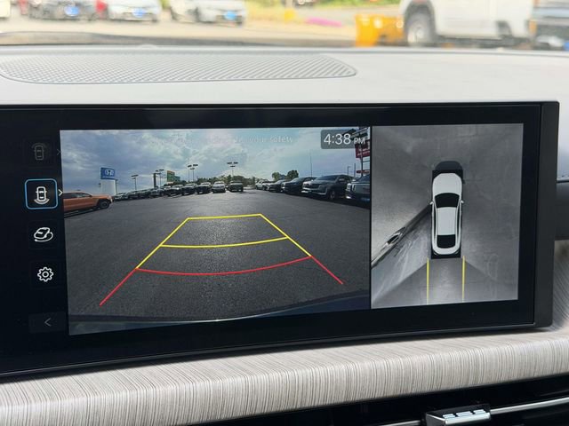 Used 2025 Hyundai Sonata Limited FWD image 23