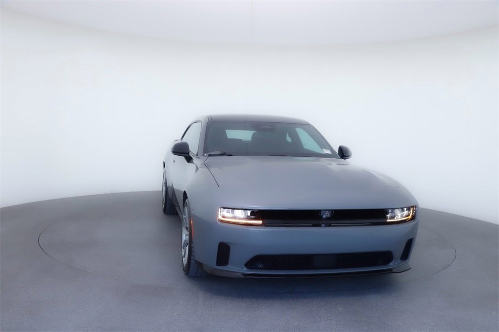Used 2025 Dodge Charger R/T Scat Pack w/ Track Pack image 12