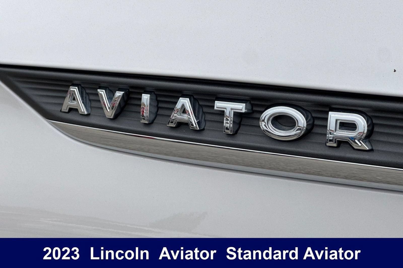 Used 2023 Lincoln Aviator 2WD w/ Premium Package image 43