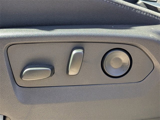 New 2026 Chevrolet Suburban LS image 21
