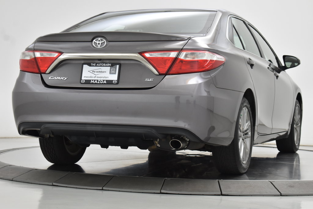 Used 2017 Toyota Camry SE FWD image 23