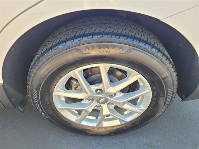 Used 2023 Chevrolet Equinox LT w/ Driver Convenience Package image 26