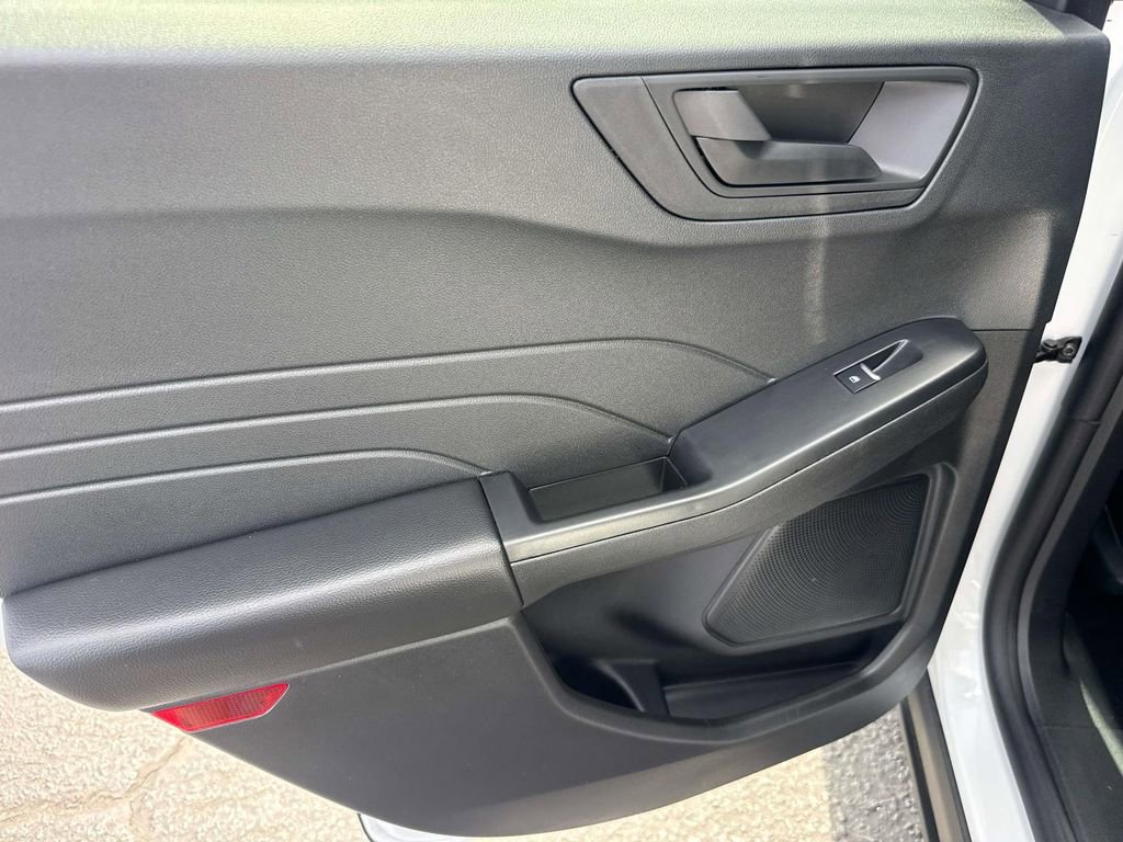 Certified 2025 Ford Escape Active FWD image 9