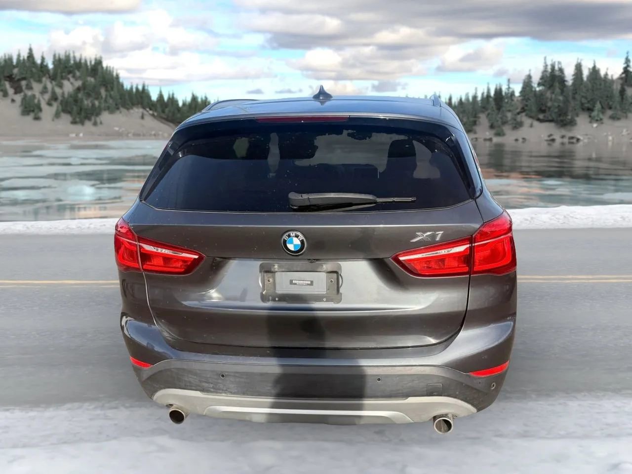 Used 2016 BMW X1 xDrive28i image 4