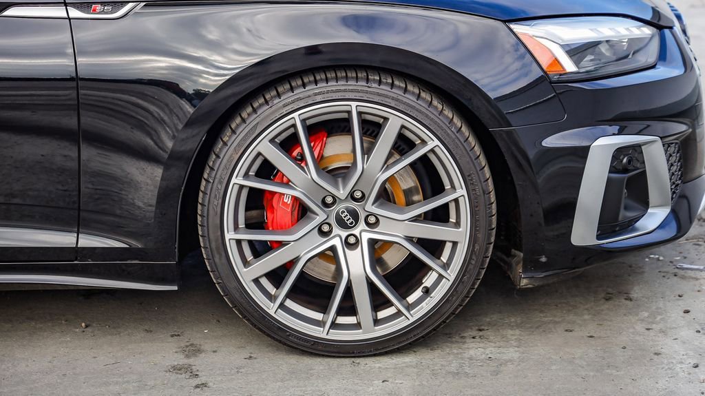 Used 2022 Audi S5 Premium Plus image 11