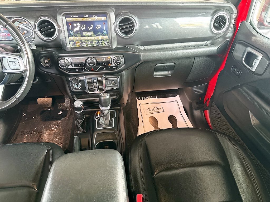 Certified 2022 Jeep Wrangler Unlimited Sahara AWD/4WD image 25
