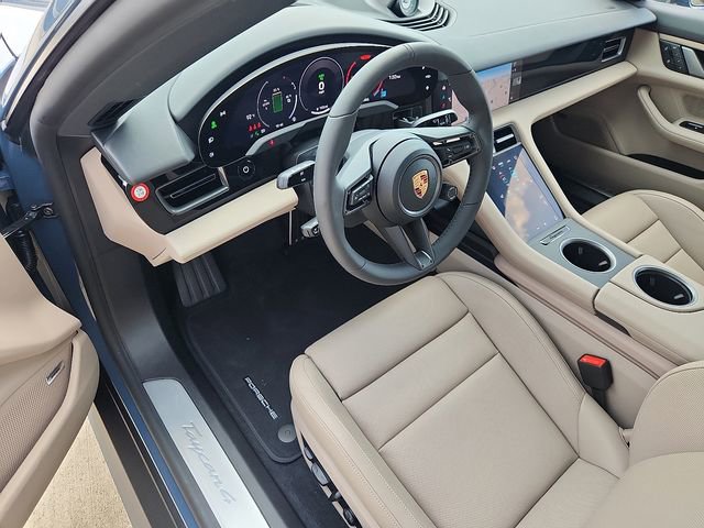 New 2026 Porsche Taycan image 4