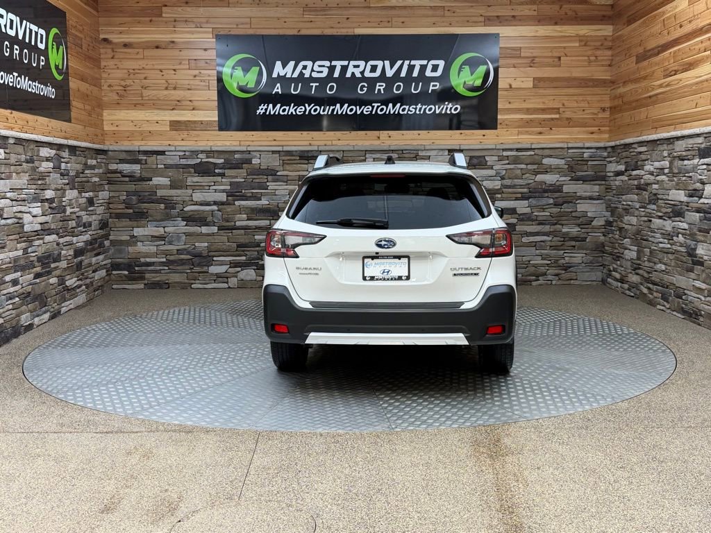 Used 2024 Subaru Outback Touring XT w/ Popular Package #2 image 8
