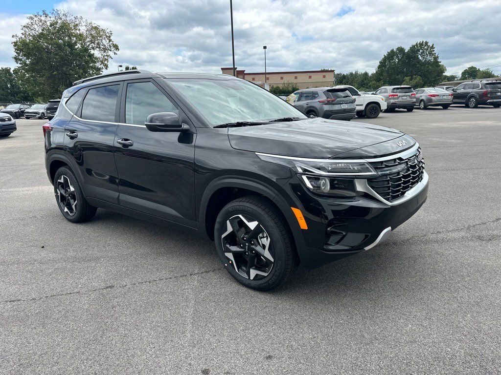 New 2026 Kia Seltos EX image 11