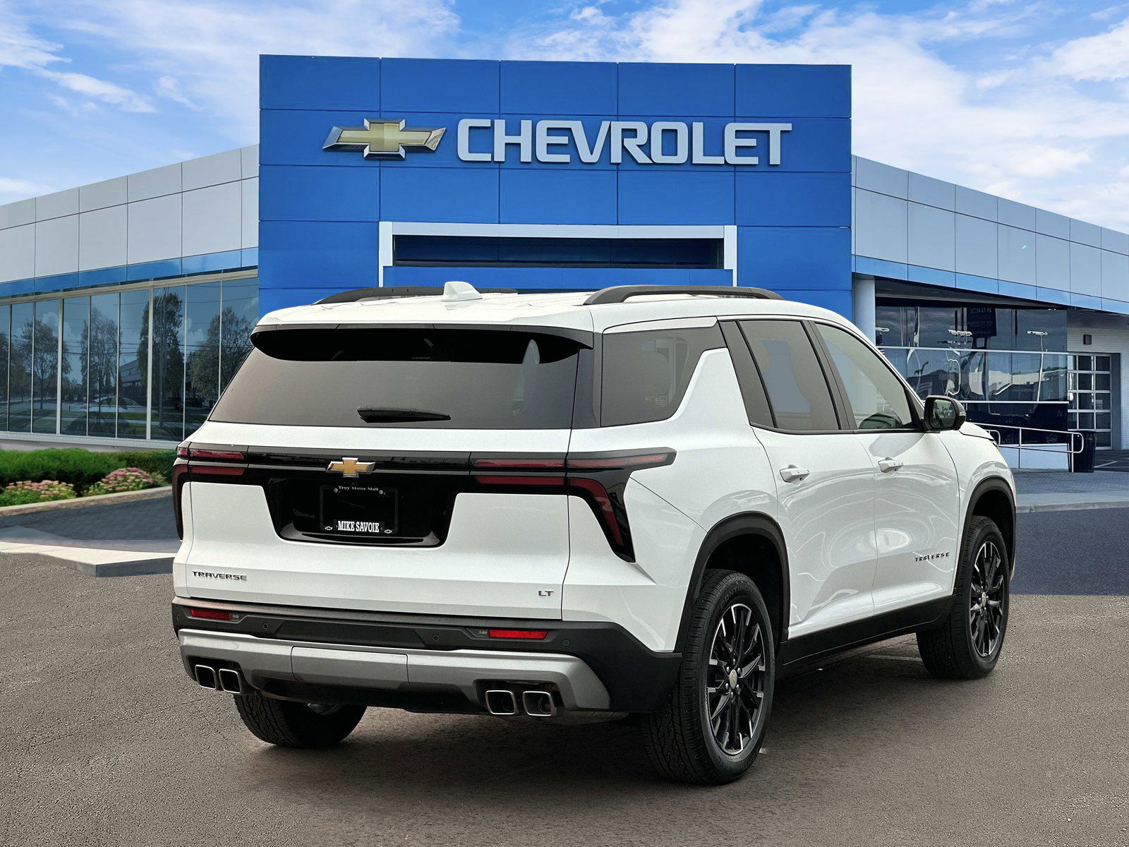 Certified 2024 Chevrolet Traverse LT FWD image 4
