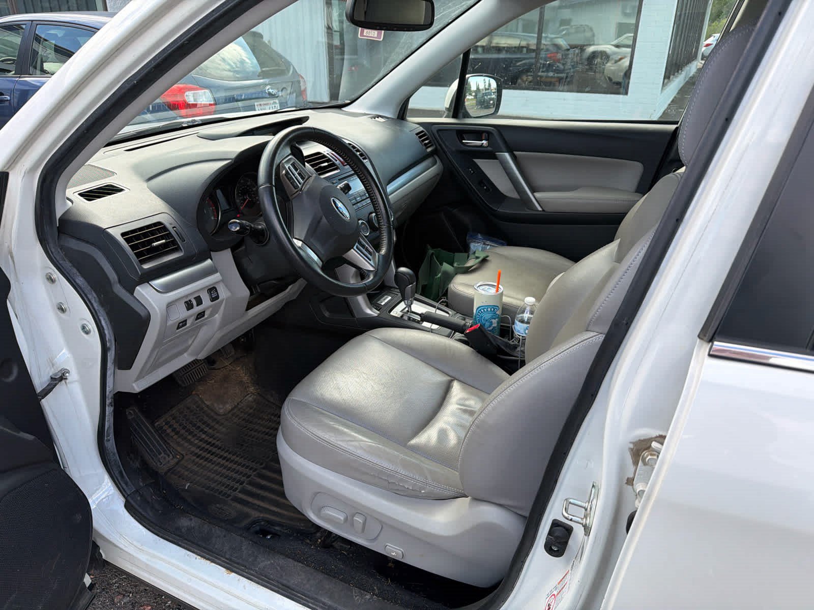 Used 2014 Subaru Forester 2.5i Limited w/ Popular Package #2 AWD/4WD image 8