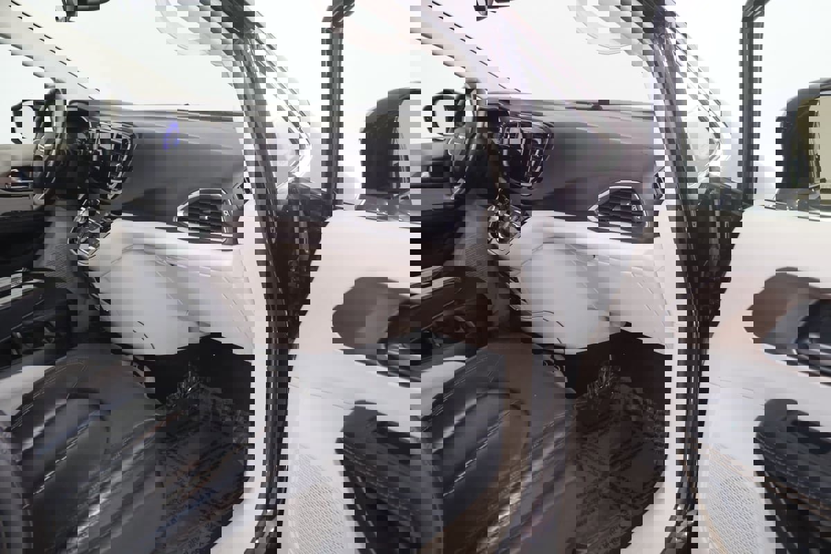 Used 2017 Chrysler Pacifica Touring-L image 41