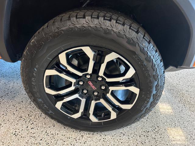 New 2026 GMC Canyon AT4 w/ Nightfall Essentials Package AWD/4WD image 4