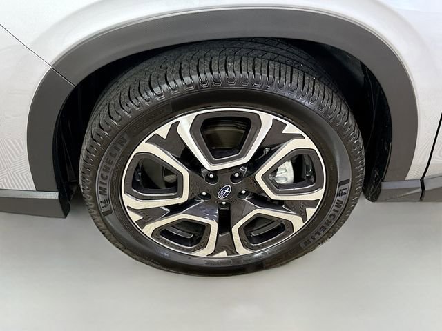 Used 2024 Subaru Ascent Touring image 33