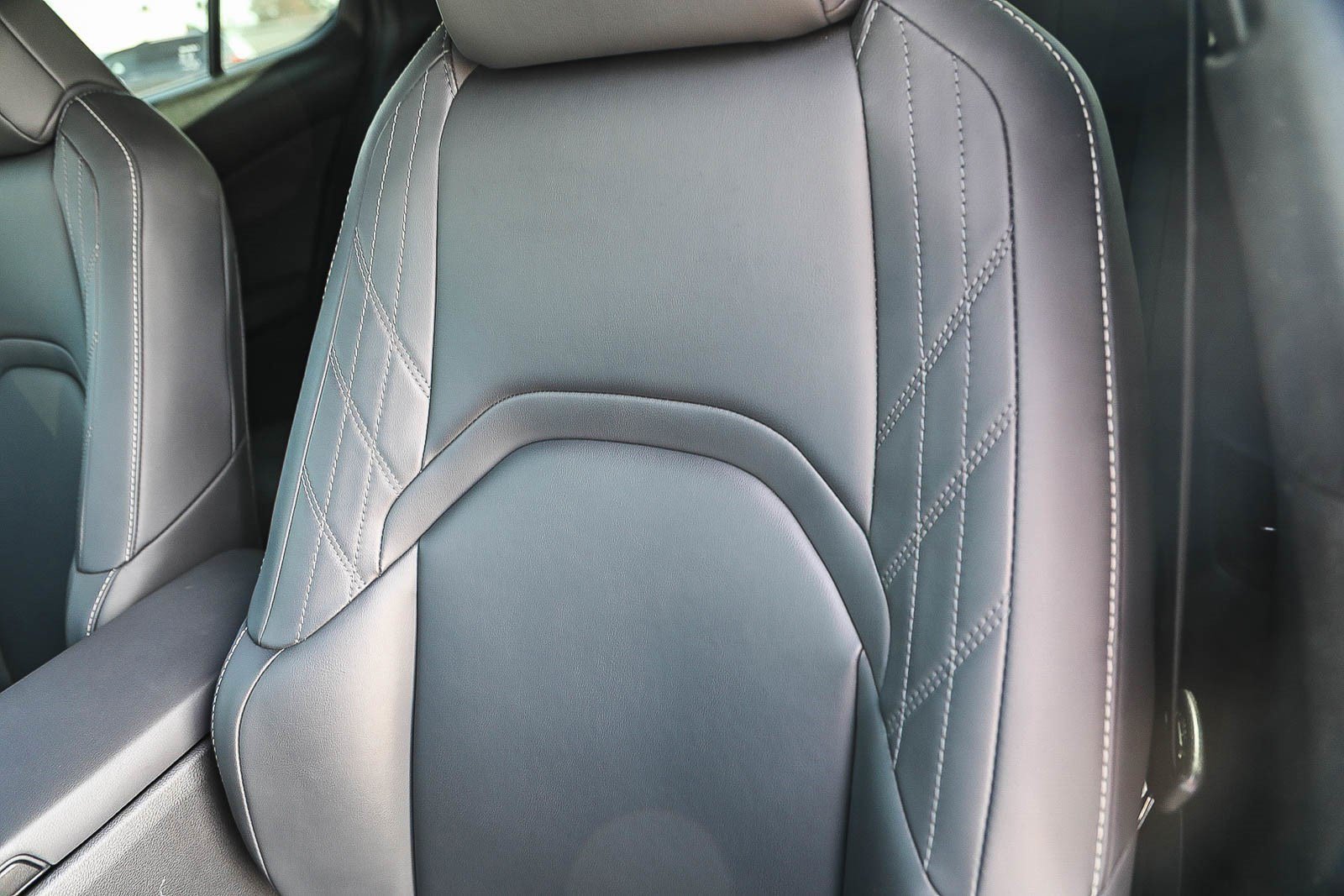Used 2024 Lexus UX 250h FWD image 24