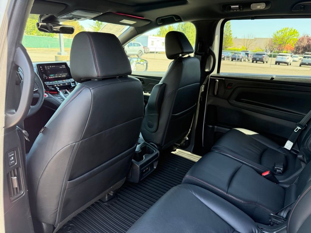 Used 2023 Honda Odyssey Sport image 30