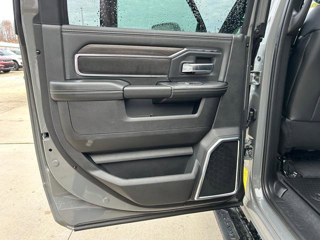 New 2026 RAM 2500 Laramie w/ Night Edition image 9