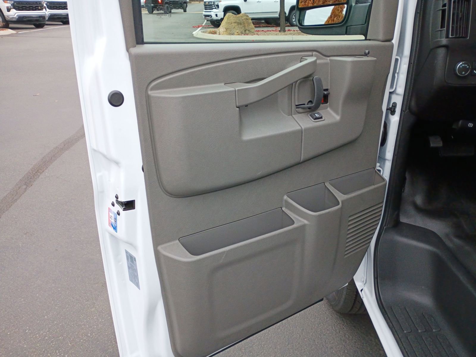 New 2025 Chevrolet Express 2500 w/ Driver Convenience Package image 24