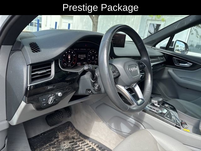 Used 2018 Audi Q7 3.0T Prestige w/ Prestige Package AWD/4WD image 11