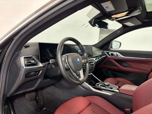 Used 2023 BMW i4 eDrive35 w/ Premium Package RWD image 9