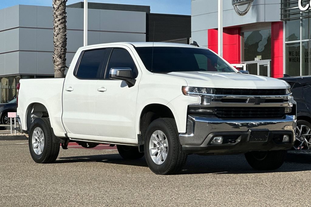 Used 2021 Chevrolet Silverado 1500 LT image 2