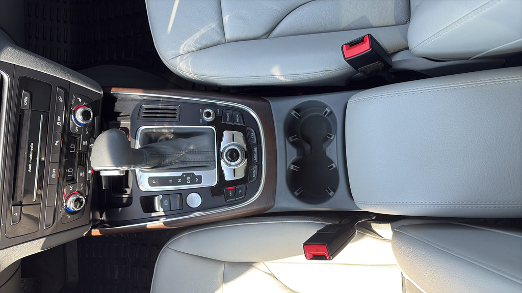 Used 2015 Audi Q5 3.0T Premium Plus w/ Technology Package AWD/4WD image 17