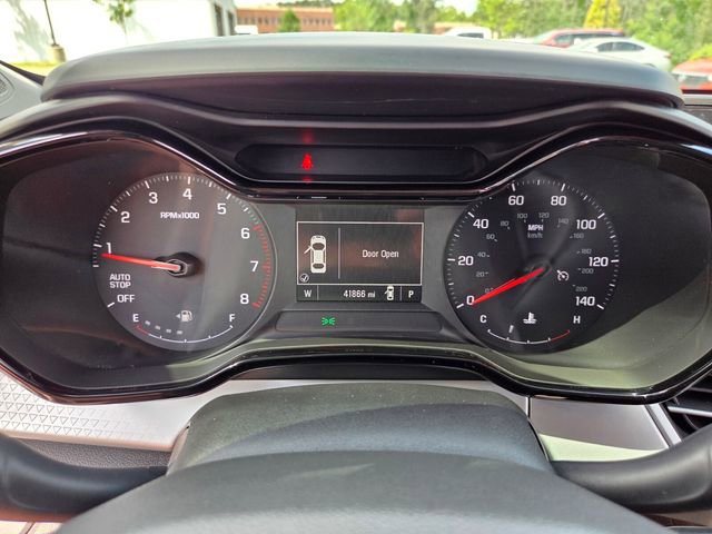 Used 2024 Chevrolet Trax LS w/ LS Convenience Package image 29