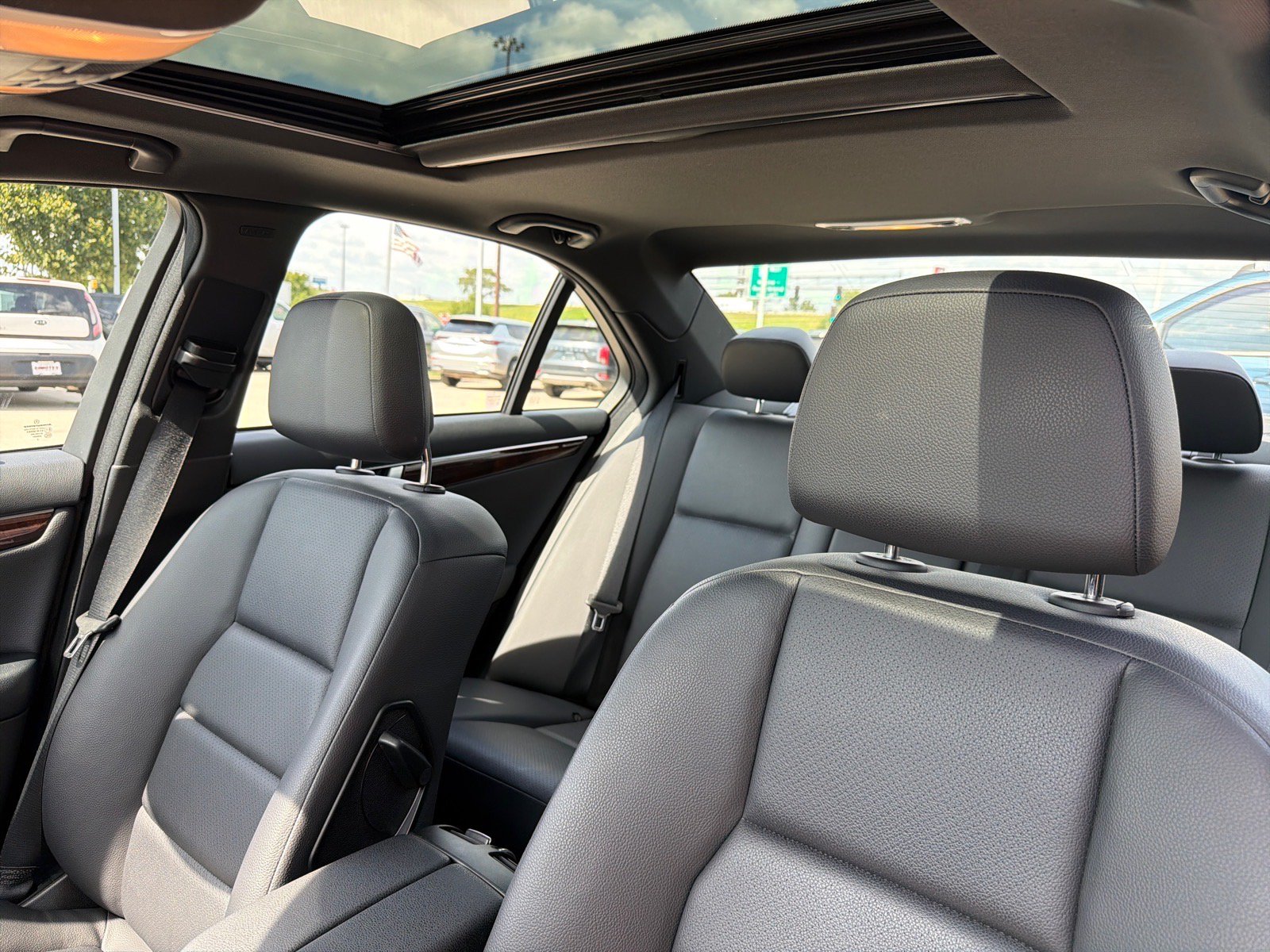 Used 2013 Mercedes-Benz C 300 4MATIC Sedan image 19