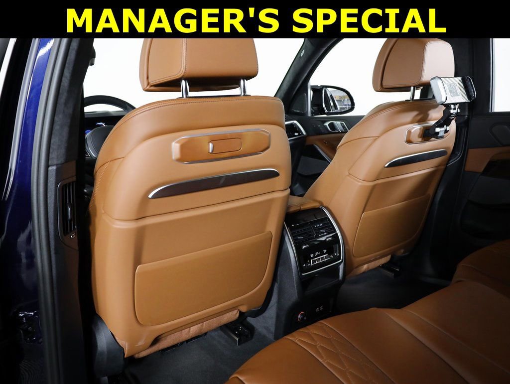 Used 2026 BMW X7 M60i AWD/4WD image 37