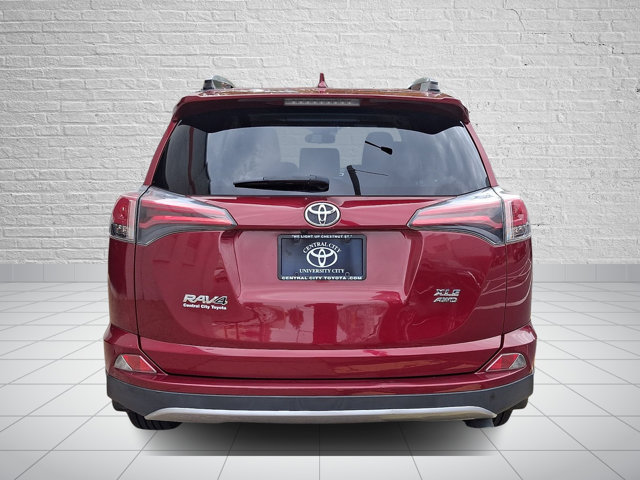 Used 2018 Toyota RAV4 XLE w/ Plus Extra Value Package AWD/4WD image 5