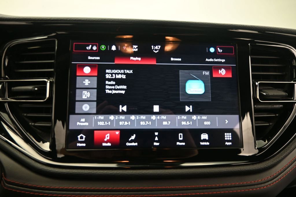 Used 2024 Dodge Durango GT AWD/4WD image 19