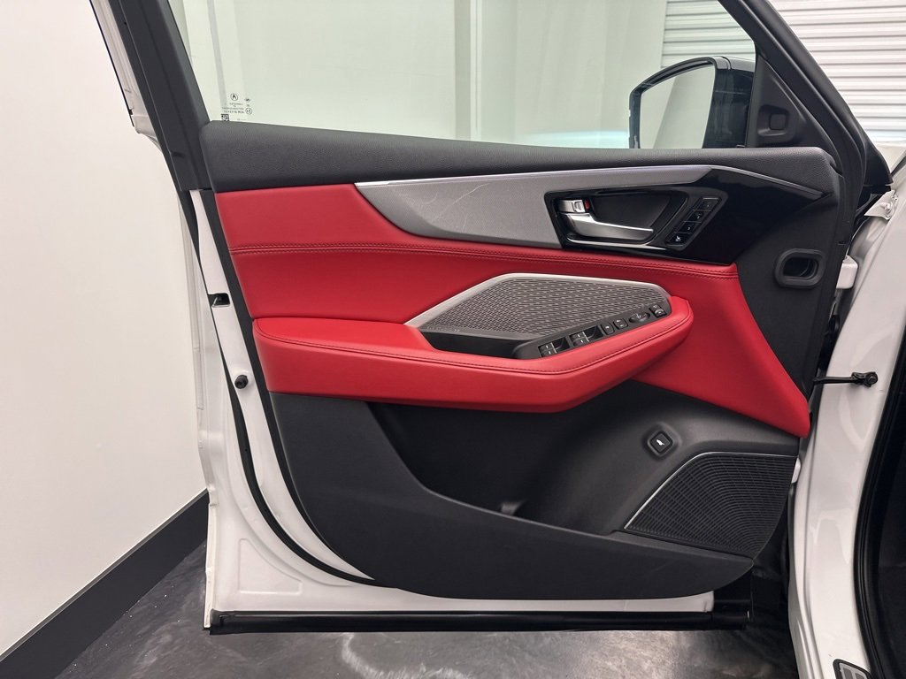Used 2022 Acura MDX A-Spec image 18
