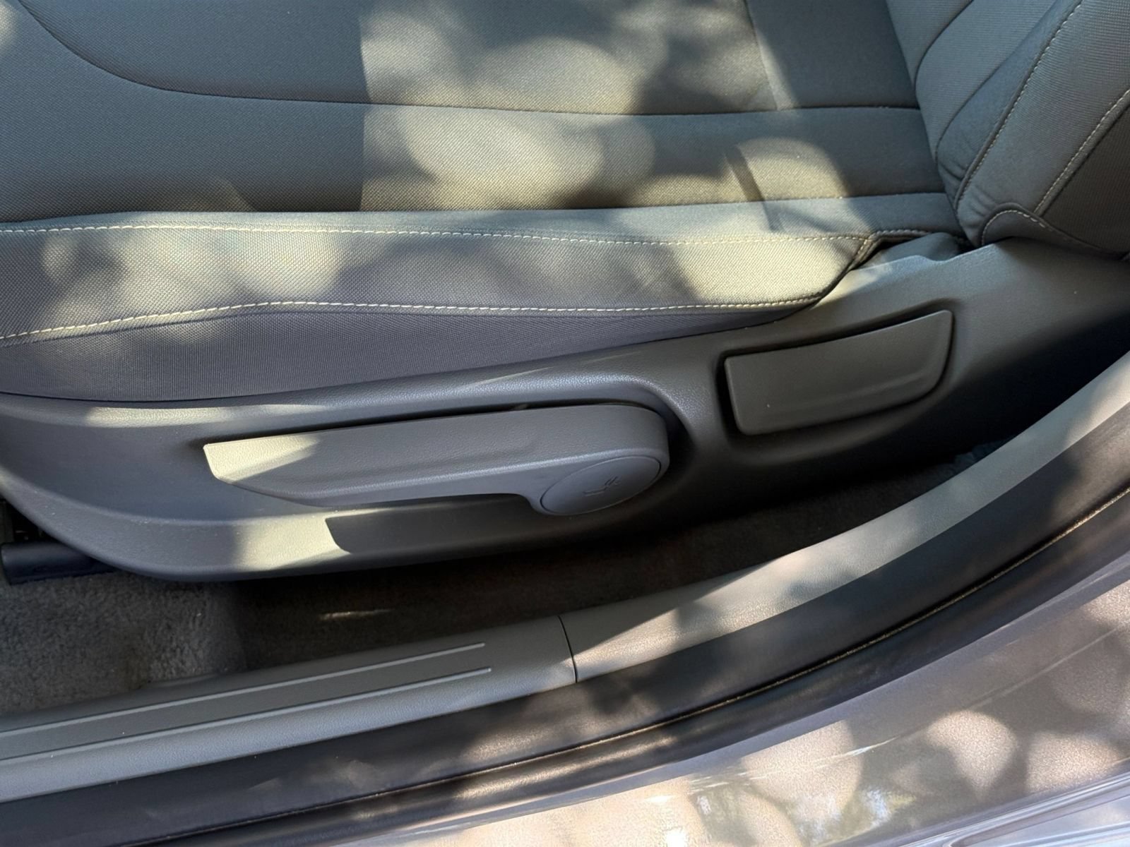 Used 2026 Hyundai Elantra Sport FWD image 21