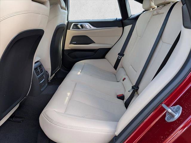 New 2026 BMW i4 xDrive40i image 17