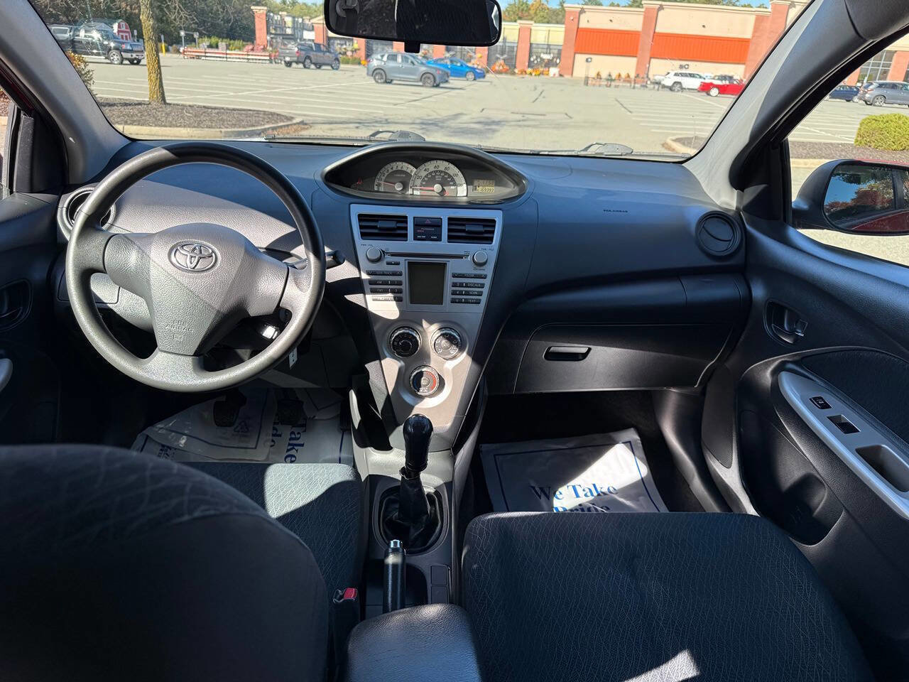 Used 2007 Toyota Yaris Sedan image 9