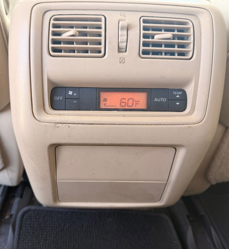Used 2017 Nissan Pathfinder S FWD image 22