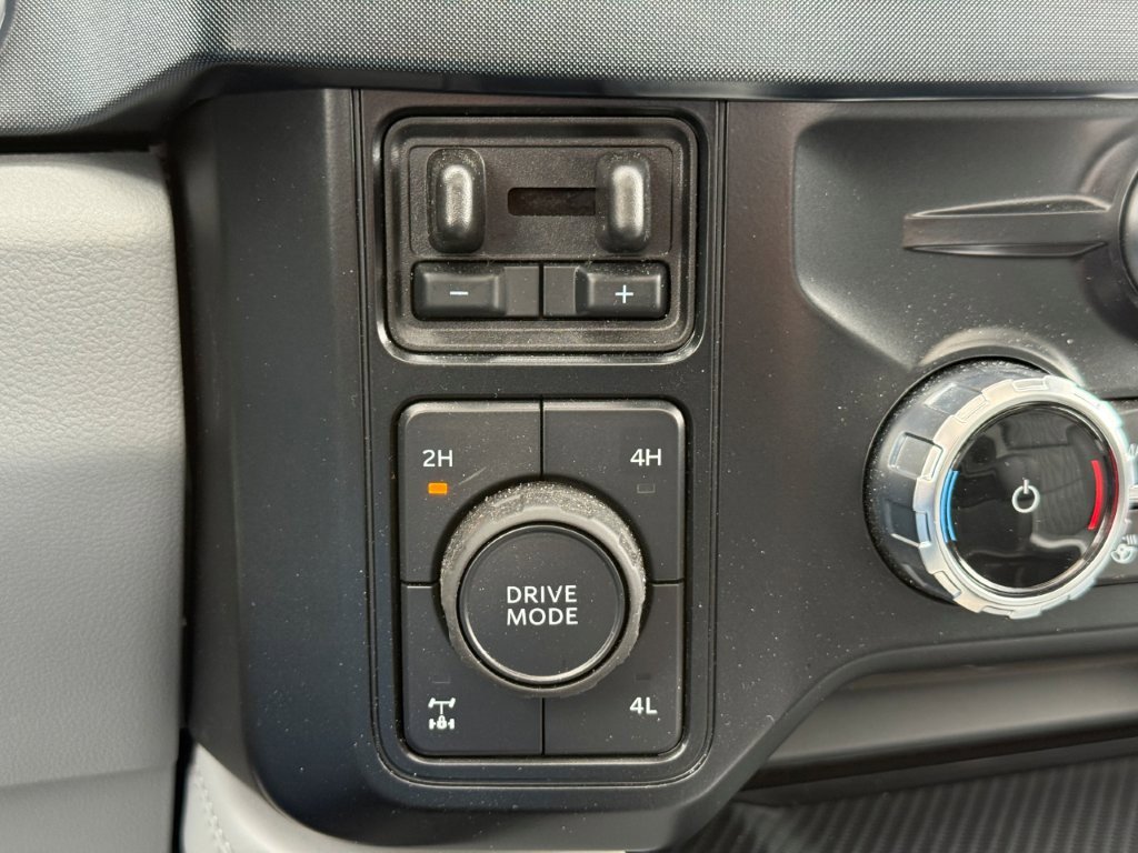 Used 2024 Ford F250 Limited w/ FX4 Off-Road Package AWD/4WD image 40