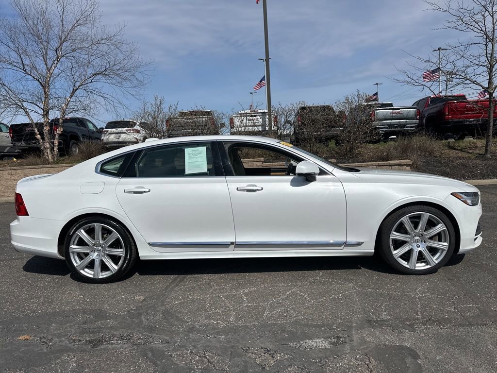 Used 2020 Volvo S90 T6 Inscription w/ Protection Package Premier image 15