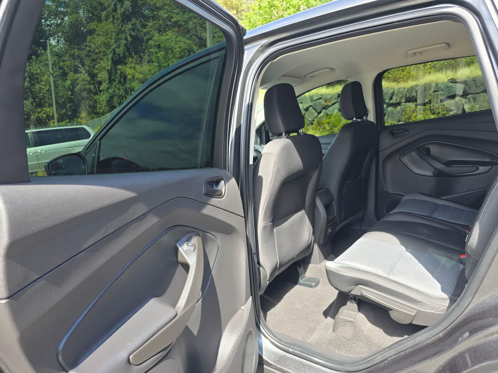 Used 2019 Ford Escape S FWD image 22