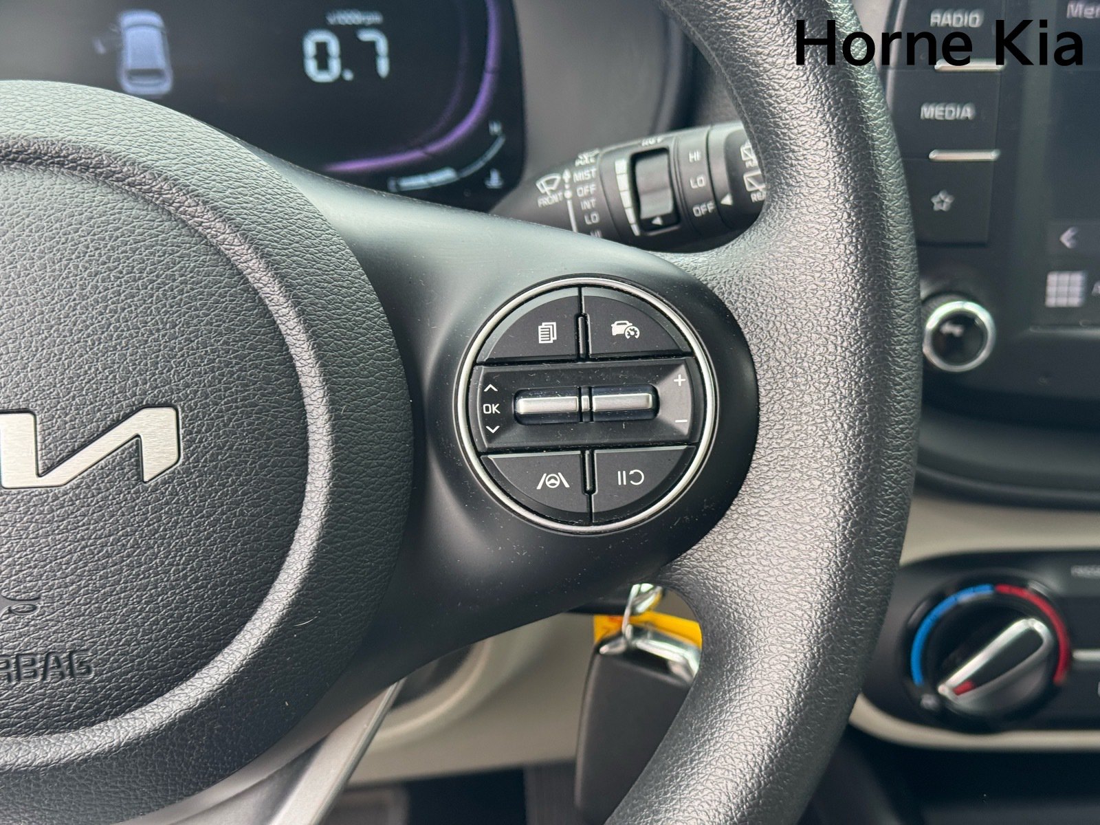 Certified 2023 Kia Soul LX FWD image 19
