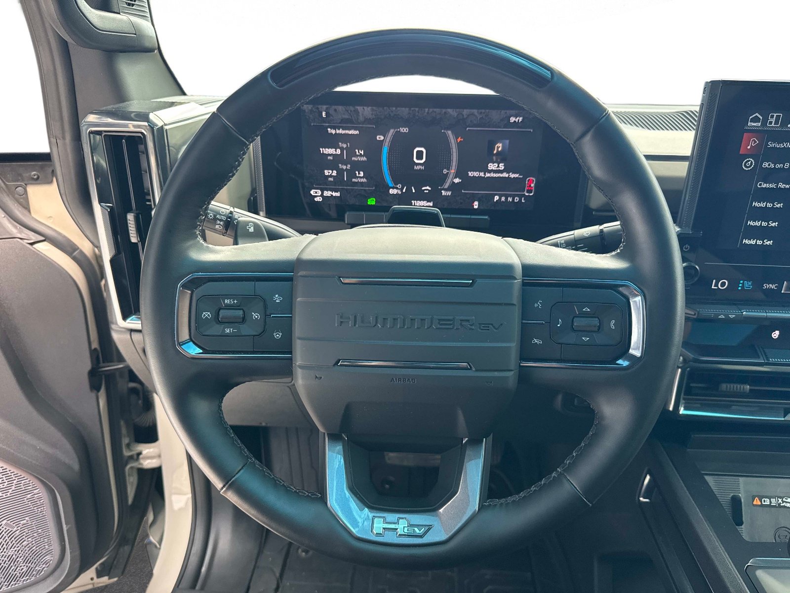 Used 2026 GMC Hummer EV SUV AWD/4WD image 28