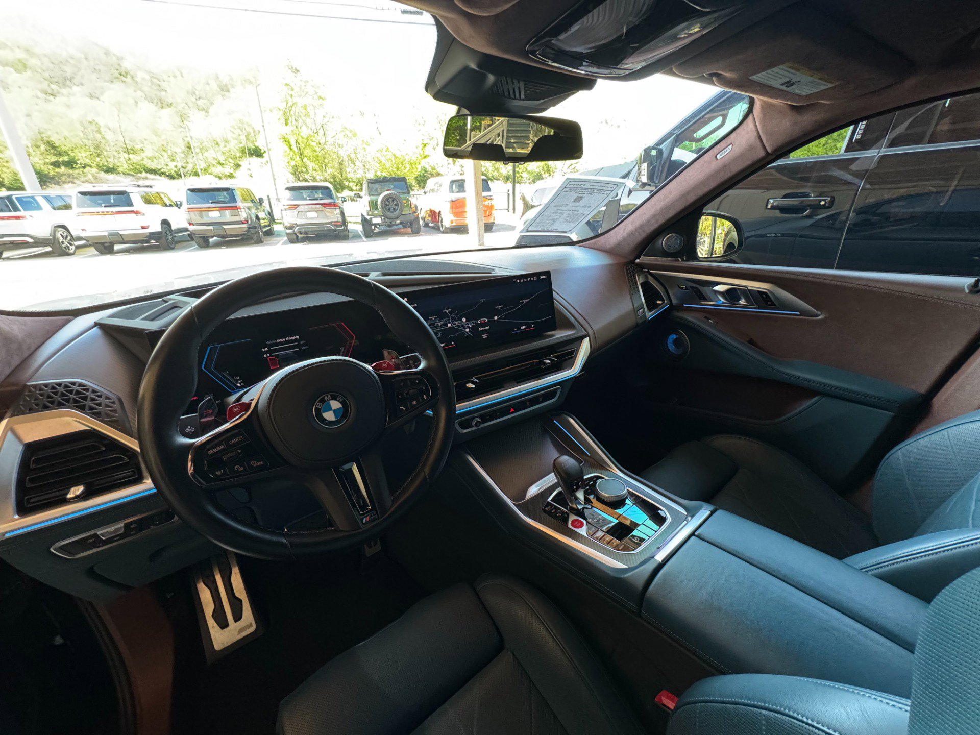 Used 2023 BMW XM AWD/4WD image 10