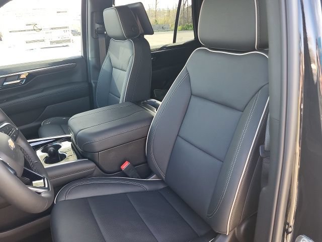 New 2026 Chevrolet Tahoe Premier AWD/4WD image 37