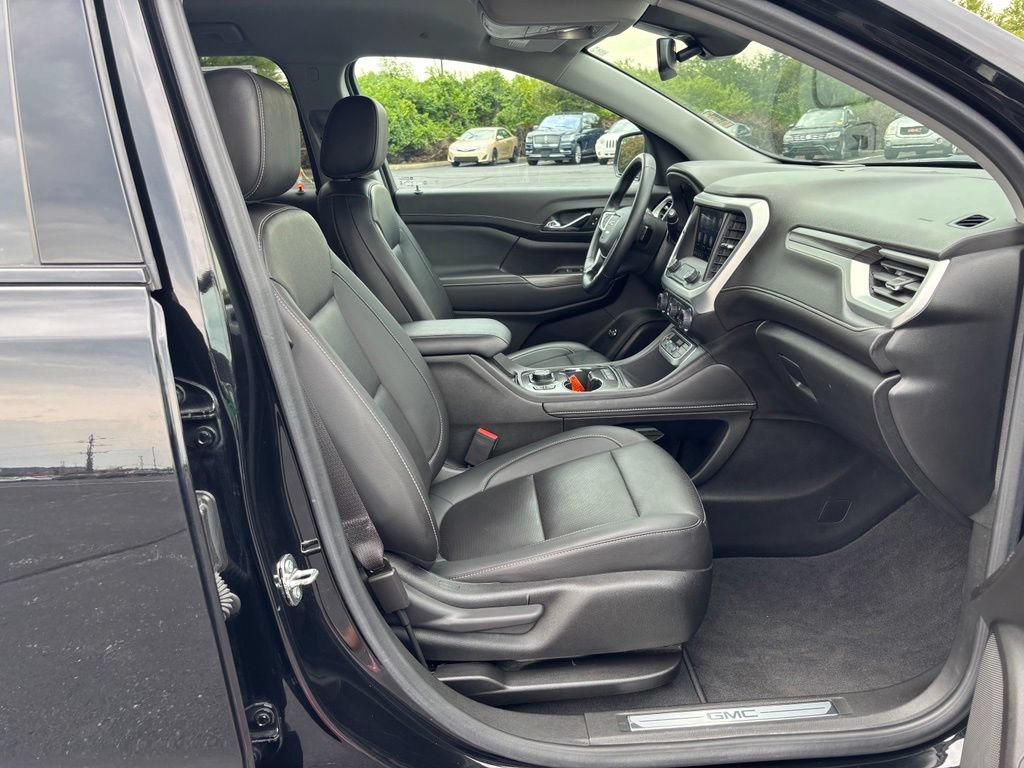 Used 2023 GMC Acadia SLT w/ Elevation Edition AWD/4WD image 25