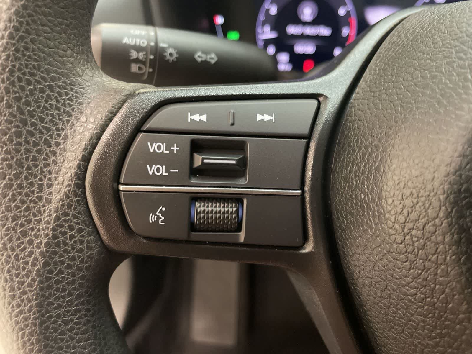 Certified 2025 Honda Accord SE image 12