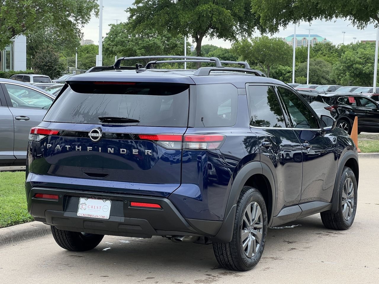 New 2026 Nissan Pathfinder SV FWD image 4