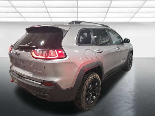 Used 2019 Jeep Cherokee Trailhawk image 5